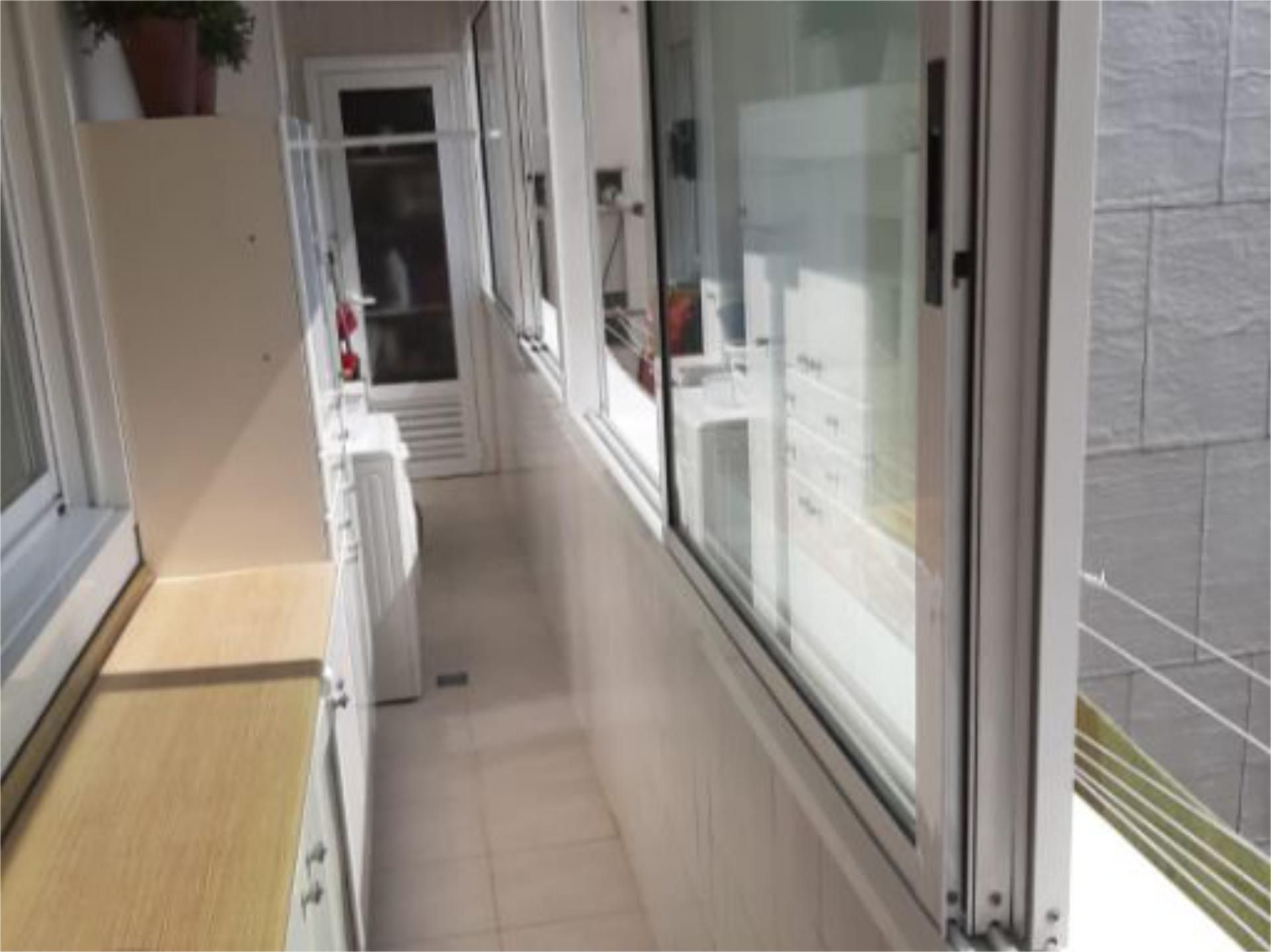 Cuina de Pis per a compartir en Vigo  amb Calefacció, Parquet i Moblat