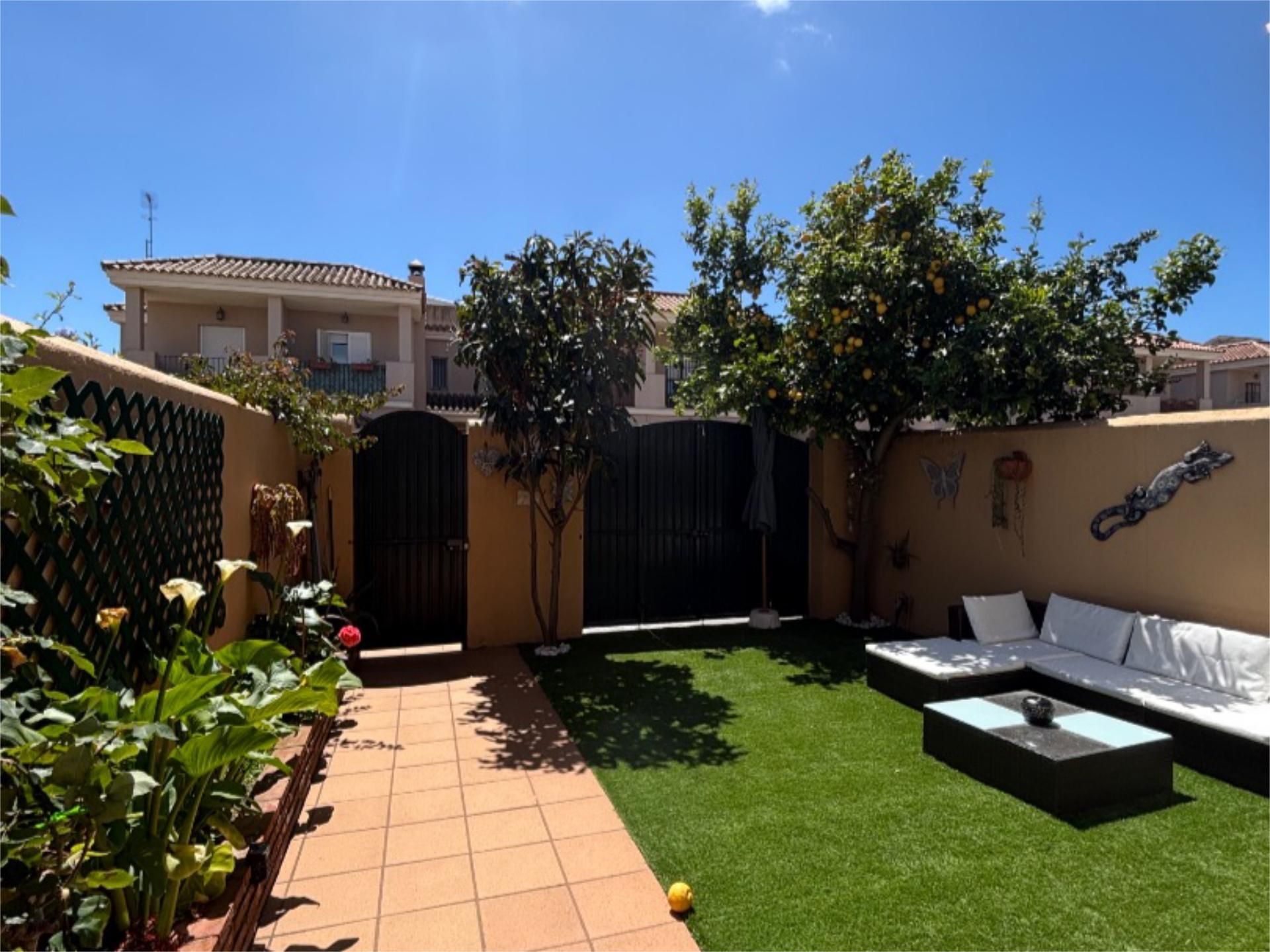 Garden of Flat for sale in Chiclana de la Frontera  with Air Conditioner, Heating and Private garden