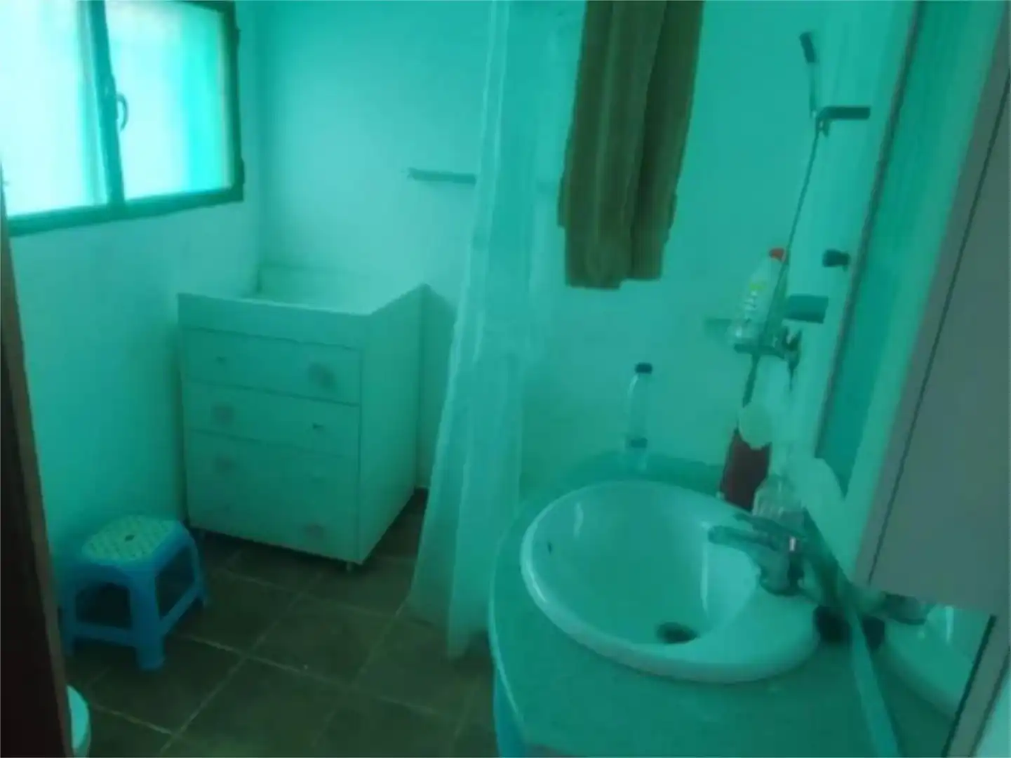 Houses for sale in Calle Ramón y Cajal, 10, Riolobos Bathroom of Houses for sale in Riolobos with Swimming Pool