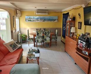 Living room of Flat for sale in  Madrid Capital  with Air Conditioner and Terrace