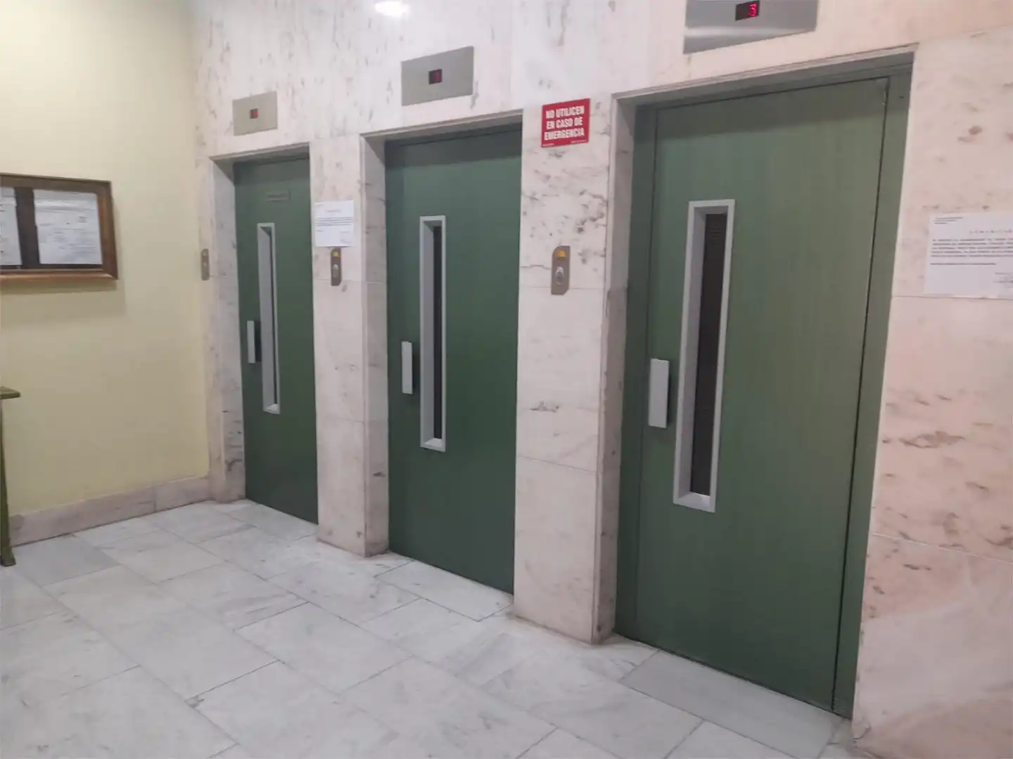 Wohnung zum Verkauf in  Madrid Capital mit Klimaanlage