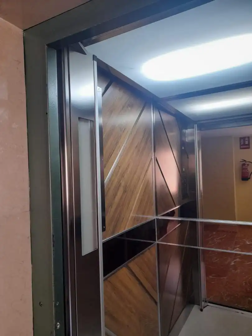 Wohnung zum Verkauf in  Madrid Capital mit Klimaanlage