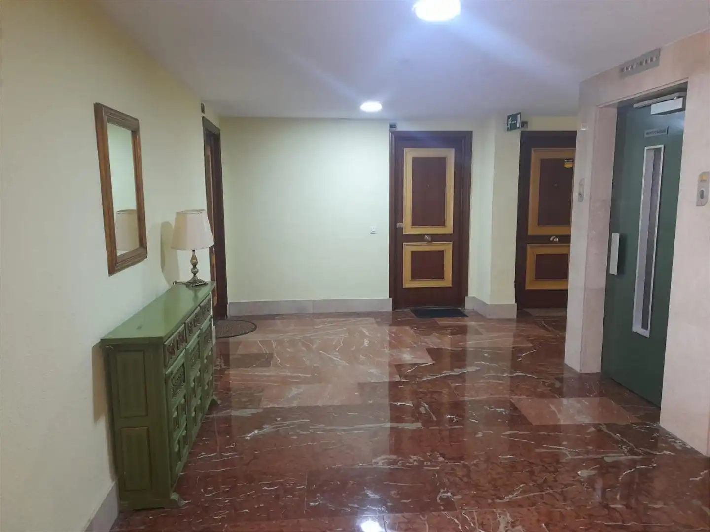 Wohnung zum Verkauf in  Madrid Capital mit Klimaanlage