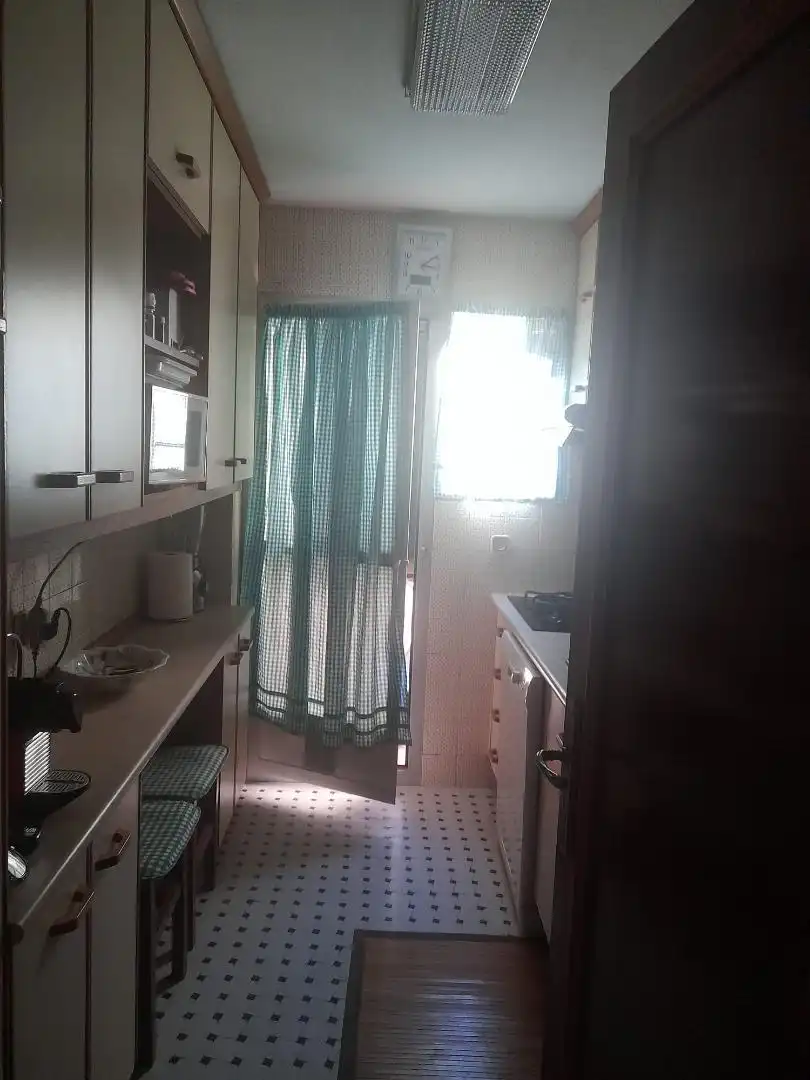 Küche von Wohnung zum Verkauf in  Madrid Capital mit Klimaanlage