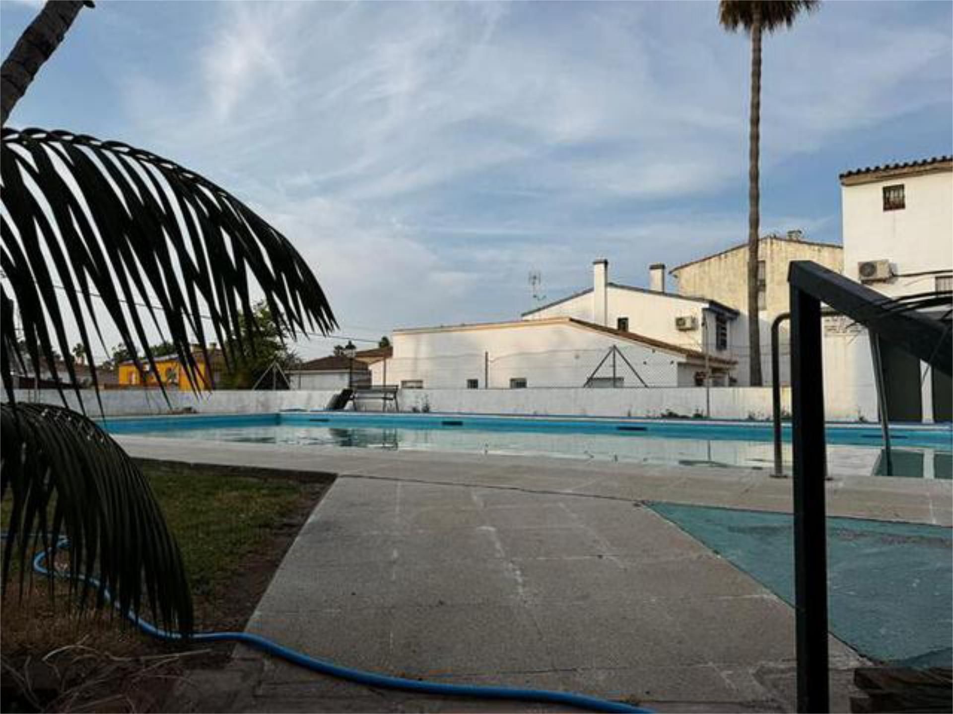 Schwimmbecken von Wohnungen miete in Los Barrios mit Schwimmbad und Möbliert