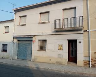 Exterior view of Flat for sale in  Lleida Capital  with Air Conditioner, Heating and Terrace