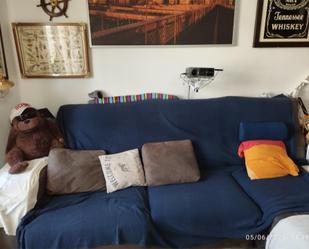 Sala d'estar de Pis en venda en  Sevilla Capital amb Aire condicionat i Balcó