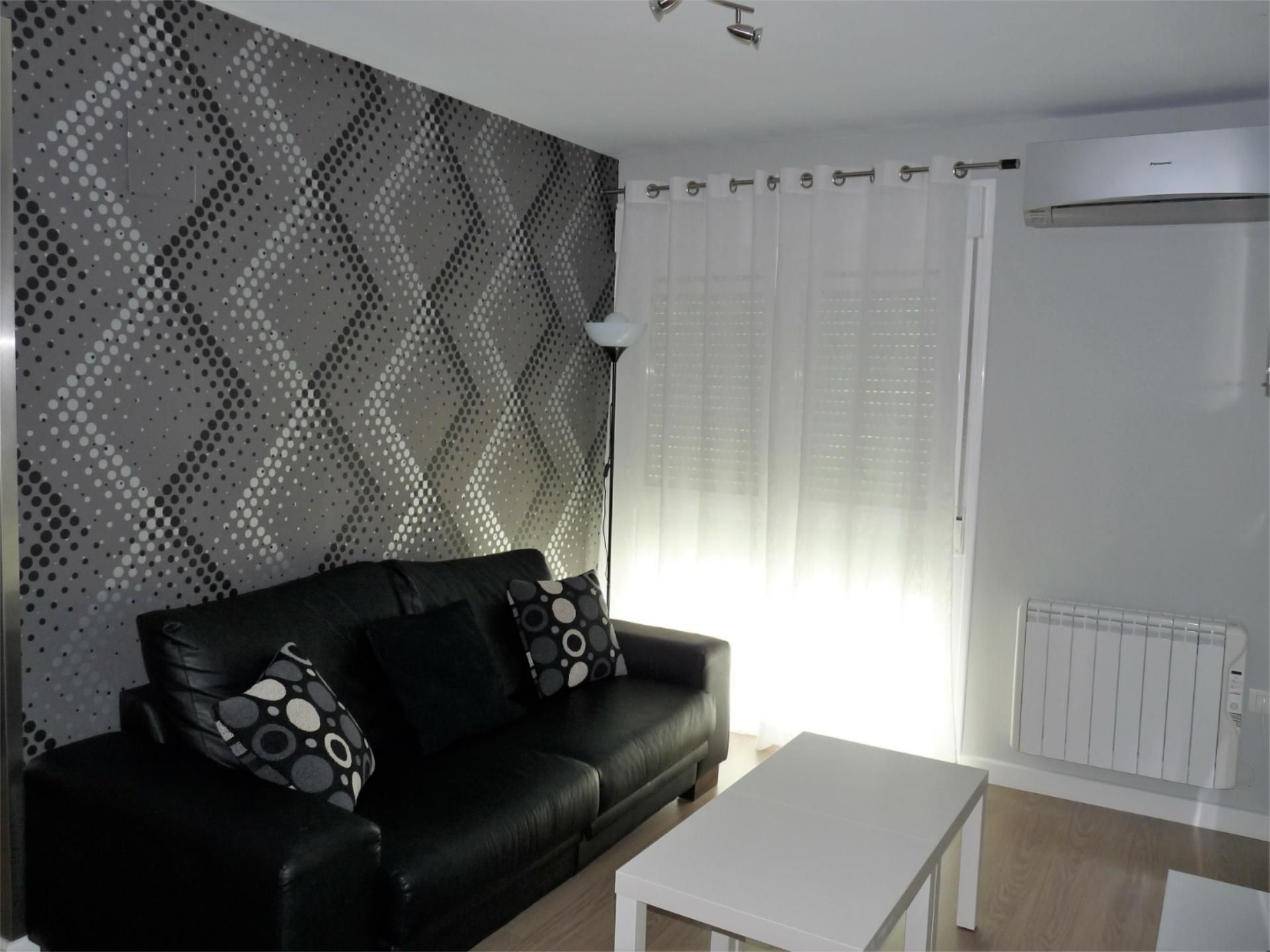 Flat for sale in Calle Fuente de la Mimbre, 2, Valdeastillas - Fuentezuelas Living room of Flat for sale in Jaén Capital with Storage room