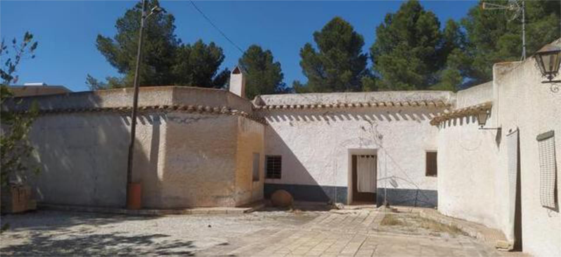 Exterior view of House or chalet for sale in Cúllar  with Terrace