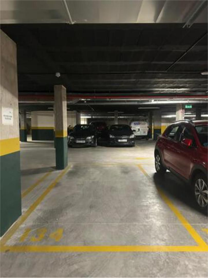 Parking of Garage to rent in  Madrid Capital