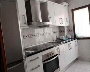 Cuina de Pis de lloguer en Ciudad Real Capital amb Calefacció, Terrassa i Moblat