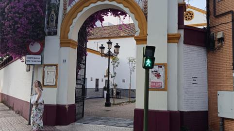 Foto 3 de Pis de lloguer a Ronda de Capuchinos, 2, San Julián, Sevilla