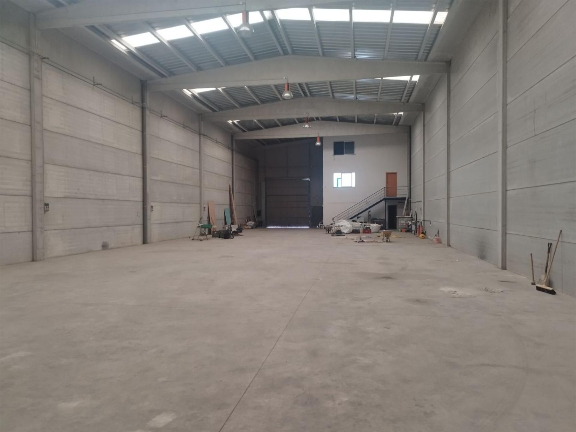 Office for sale in Bellvei