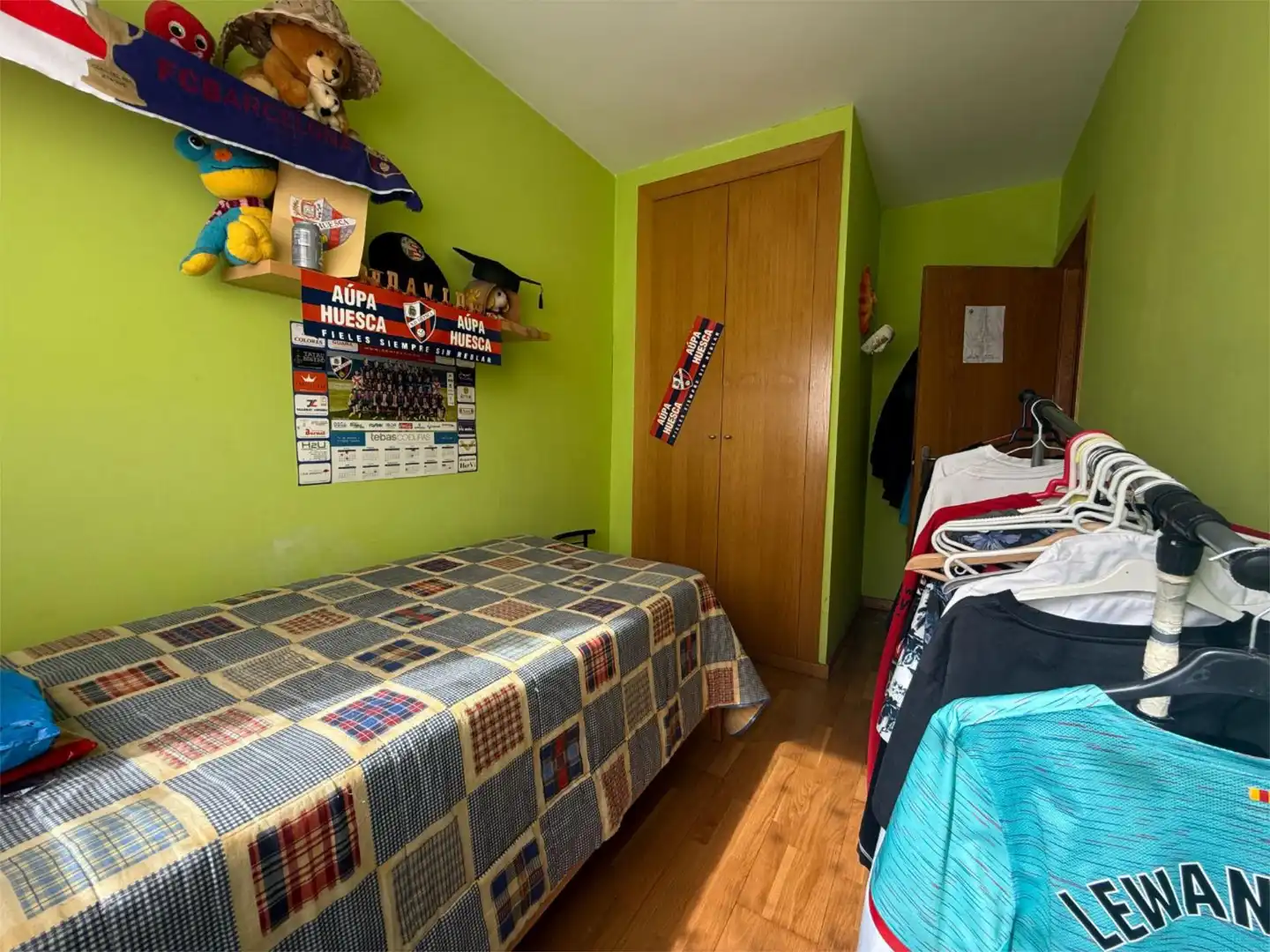 Einfamilien-Reihenhaus zum Verkauf in Sant Andreu de la Barca Schlafzimmer von Einfamilien-Reihenhaus zum Verkauf in Sant Andreu de la Barca mit Klimaanlage, Heizung und Parkett