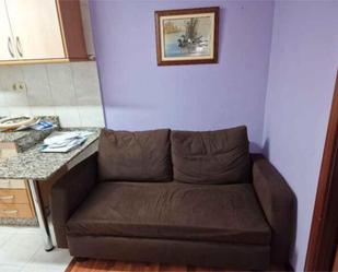 Dormitori de Apartament de lloguer en Vigo  amb Moblat i Es permeten mascotes
