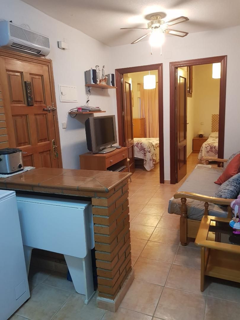 Schlafzimmer von Wohnung miete in Navaluenga mit Klimaanlage, Heizung und Möbliert