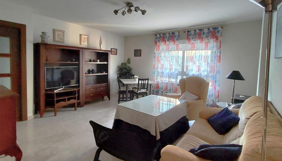 Photo 1 of Flat for sale in Calle del Pintor Manuel Serrano Cuesta, 1, Peñamefecit - Avda Barcelona, Jaén