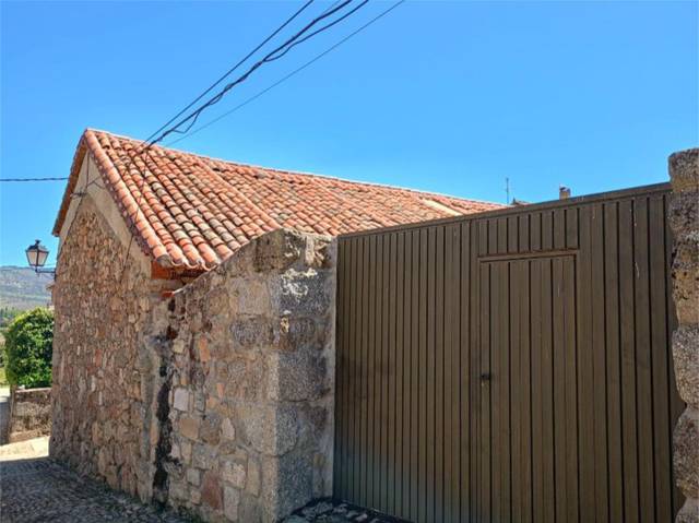 Casa adosada en Venta en Calle Jose Antonio, 2 en Bonilla de la Sierra
