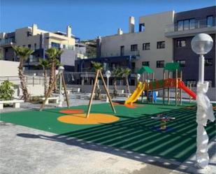 Vista exterior de Apartament de lloguer en Almuñécar amb Calefacció, Jardí privat i Terrassa