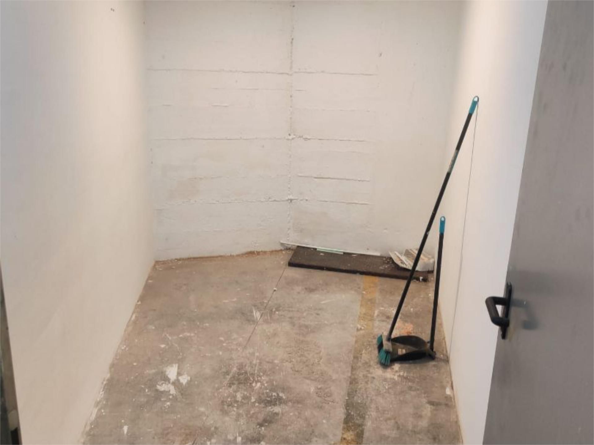 Box room to rent in  Tarragona Capital