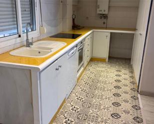 Kitchen of Flat for sale in Alcalá de Guadaira  with Private garden, Storage room and Balcony