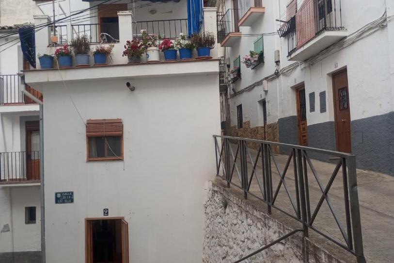 Photo 1 of Single-family semi-detached to rent in Calle Luz, 34, Cazorla, Jaén