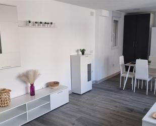 Schlafzimmer von Wohnung miete in Novelda mit Terrasse, Möbliert und Balkon