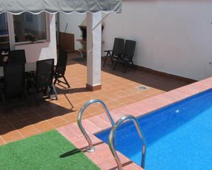 Piscina de Casa adosada en venda en Picón amb Aire condicionat, Terrassa i Piscina