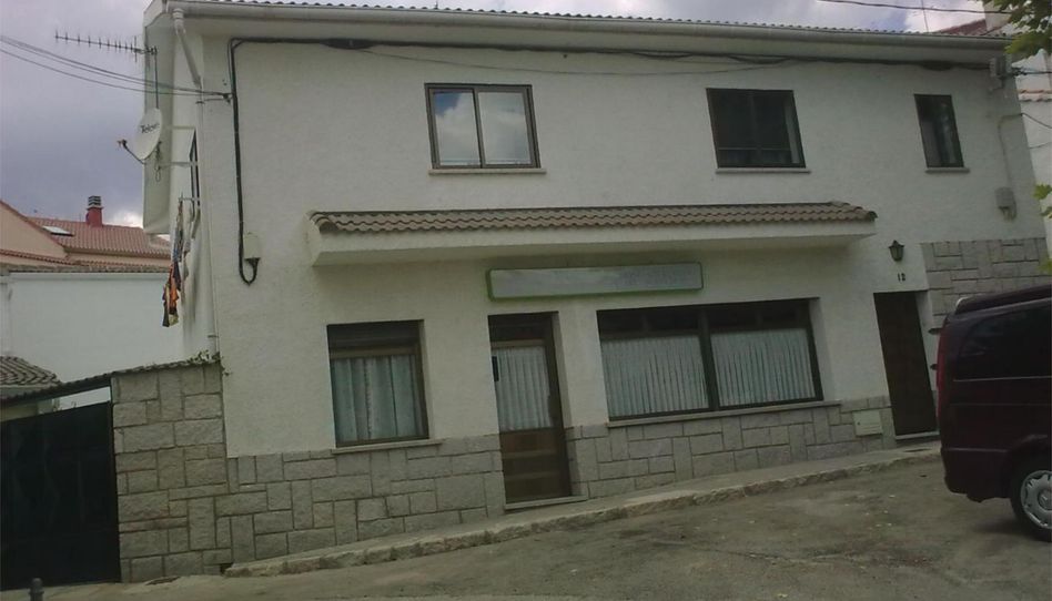 Foto 1 de Casa adosada en venta en Calle de Fuente Grande, 12, Bustarviejo, Madrid