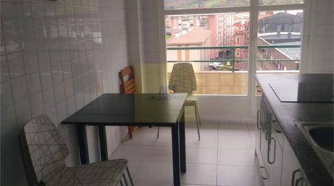 Foto 2 de Piso de alquiler en Zorrotza, Bilbao