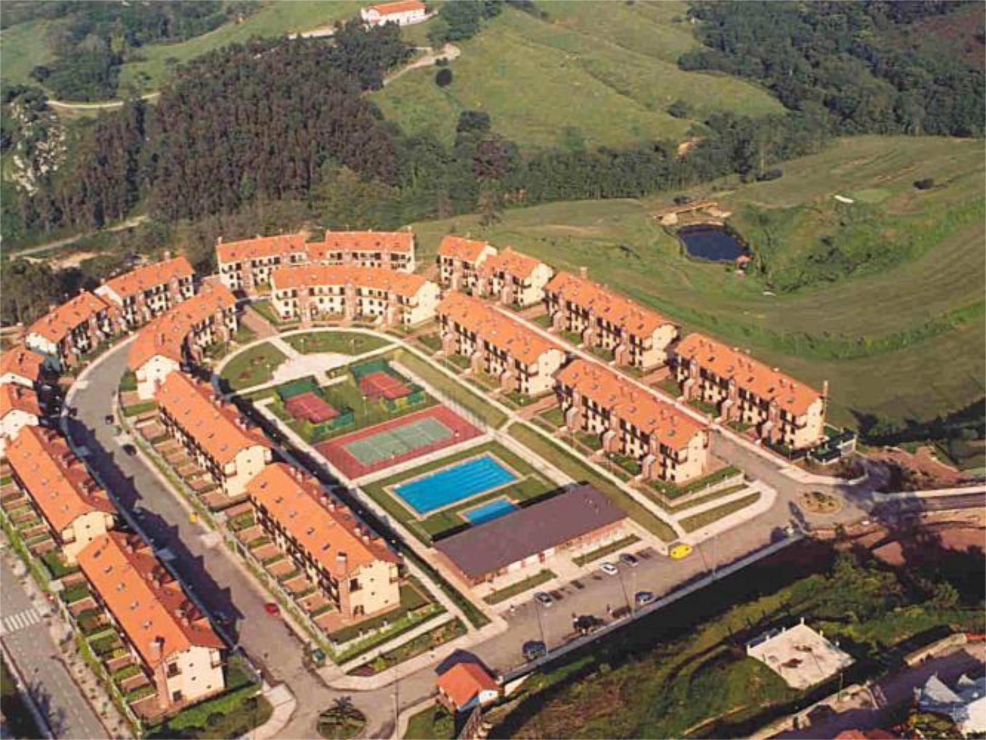 Exterior view of Flat for sale in Comillas (Cantabria)  with Heating, Private garden and Parquet flooring