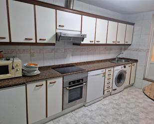 Kitchen of Flat for sale in A Coruña Capital   with Parquet flooring, Oven and Washing machine