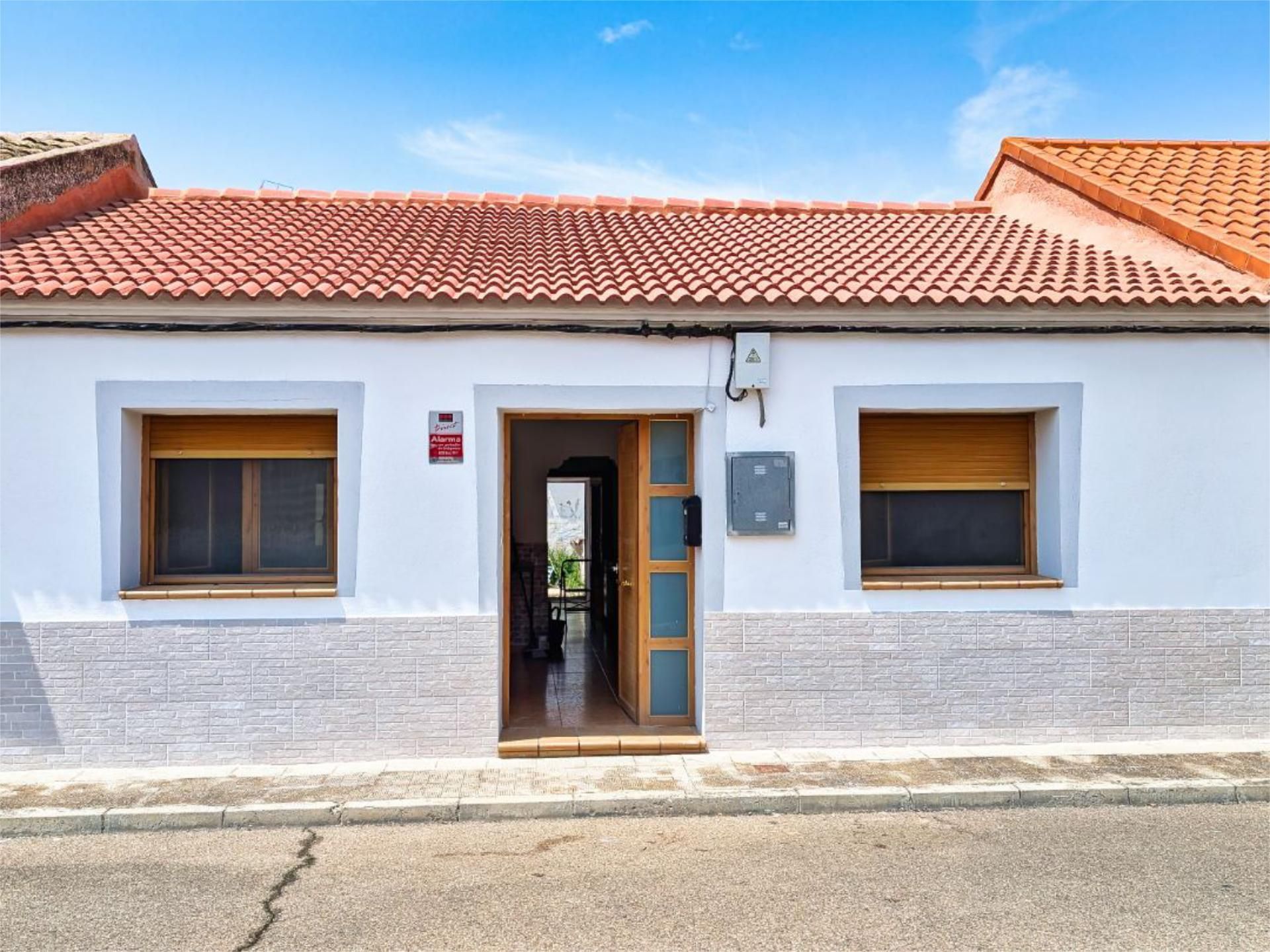 Exterior view of Flat for sale in Gurrea de Gállego