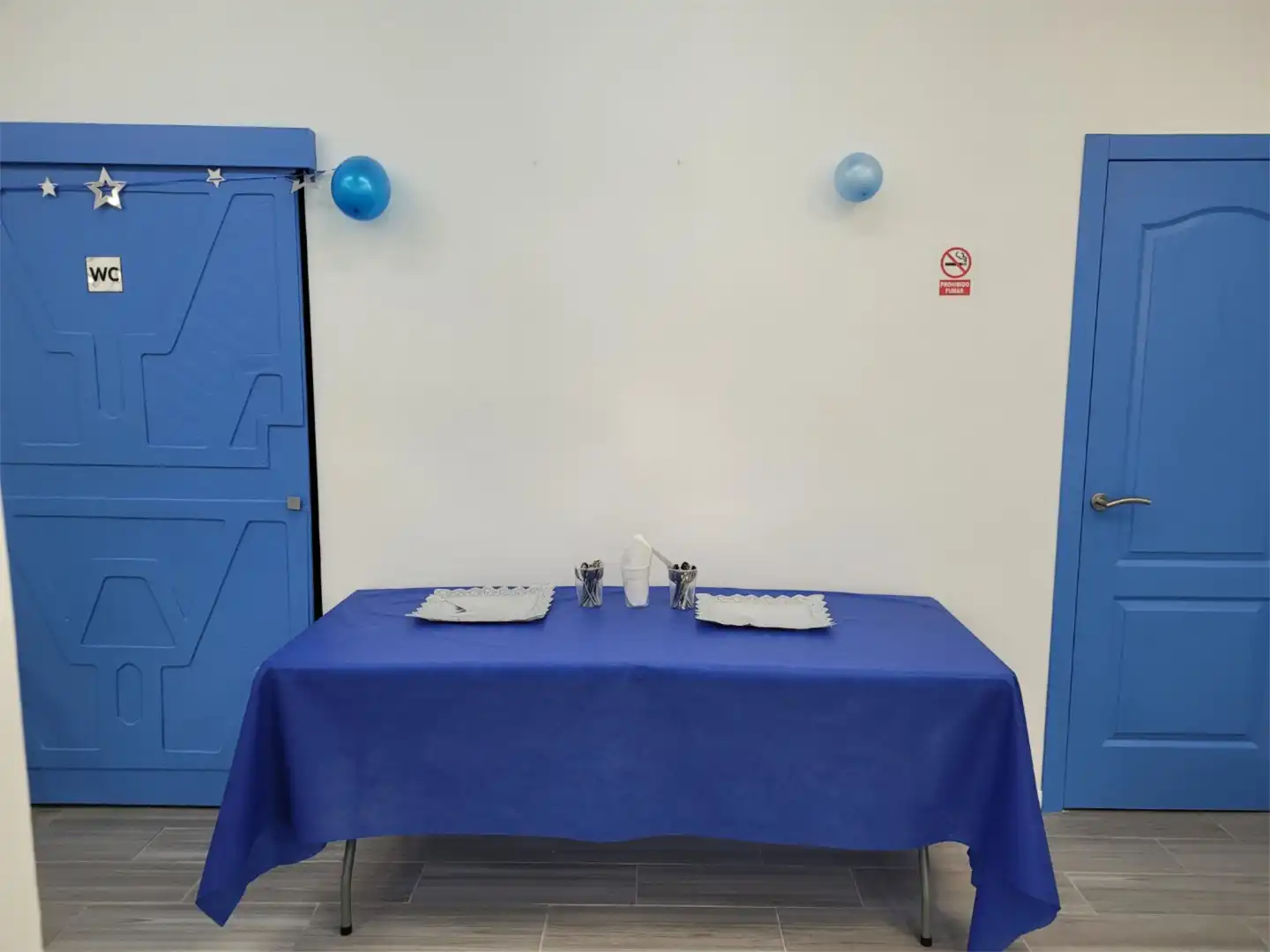 Commercial properties for rent in Avinguda del Primer de Maig, 36, L'Hort de Senabre Commercial properties for rent in Valencia with Air Conditioner and Furnished