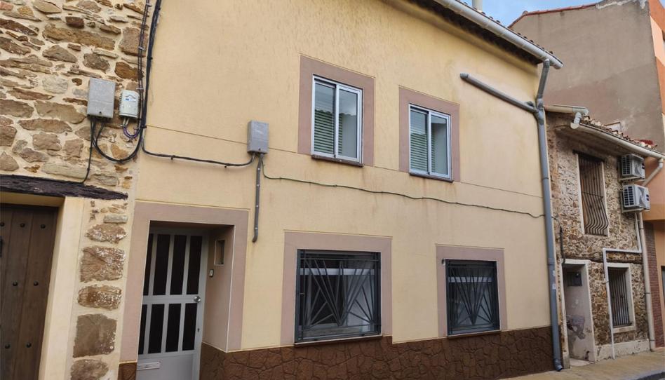 Photo 1 of Single-family semi-detached for sale in Calle la Iglesia, 51, Escucha, Teruel
