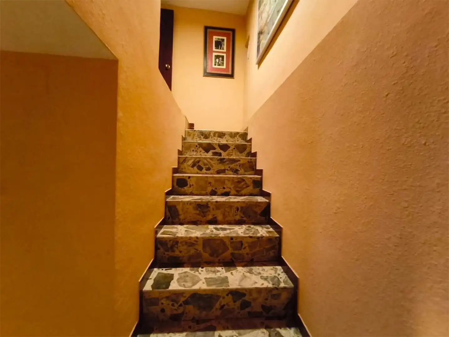 Casa adosada en venta en Calle la Iglesia, 51, Escucha Casa adosada en venta en Escucha con Calefacción, Terraza y Amueblado