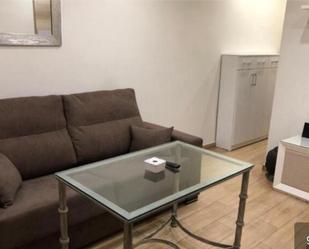 Sala d'estar de Apartament de lloguer en  Córdoba Capital amb Calefacció, Terrassa i Moblat