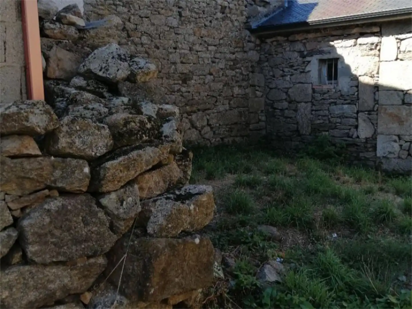 Residencial en venda en A Mezquita 