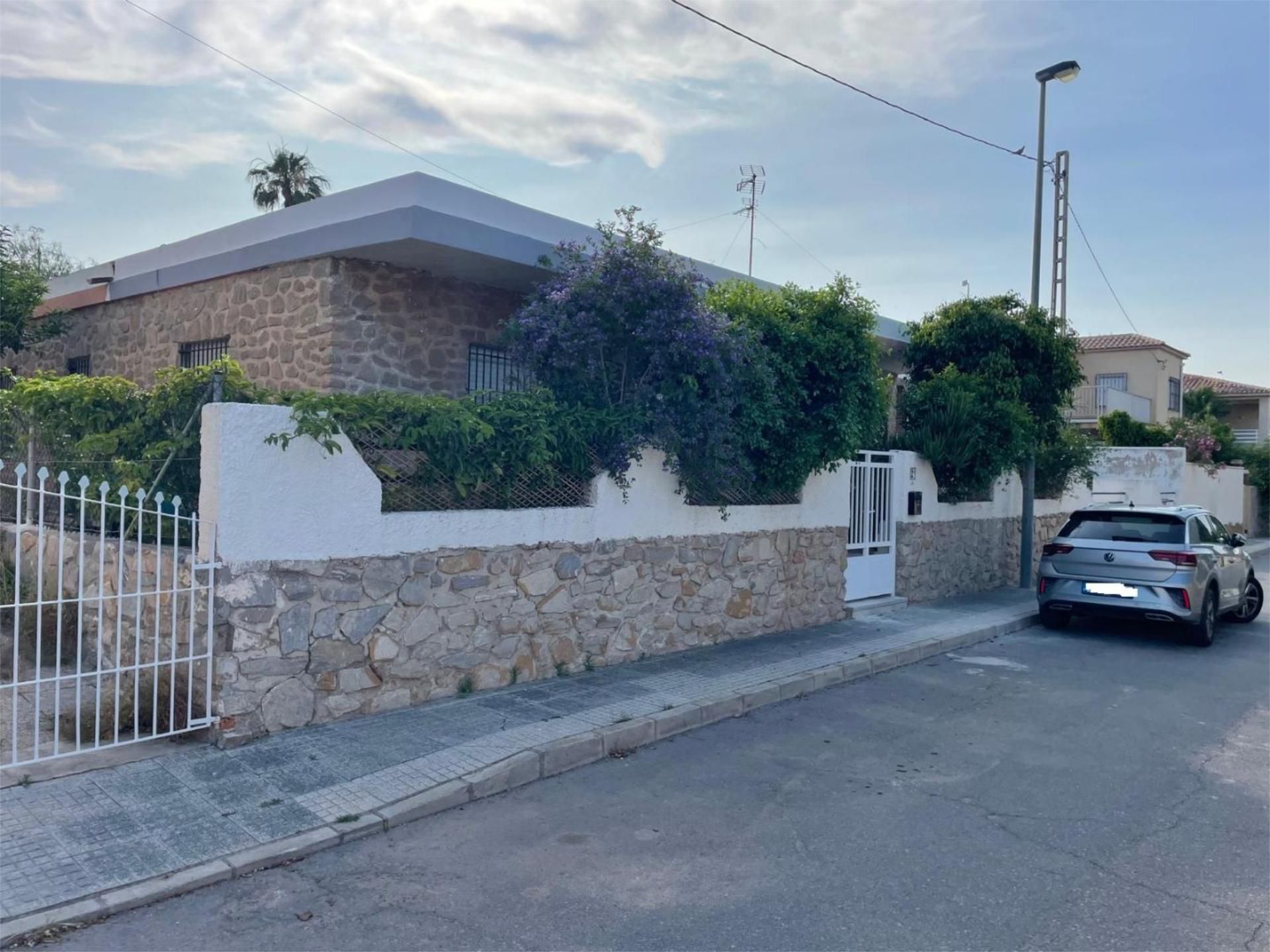 Vista exterior de Pis en venda en Cartagena amb Aire condicionat, Calefacció i Jardí privat