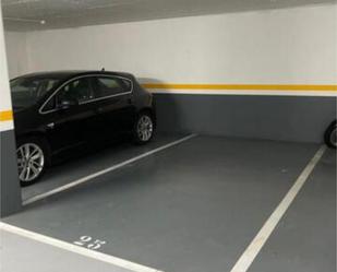 Parking of Garage to rent in Oleiros