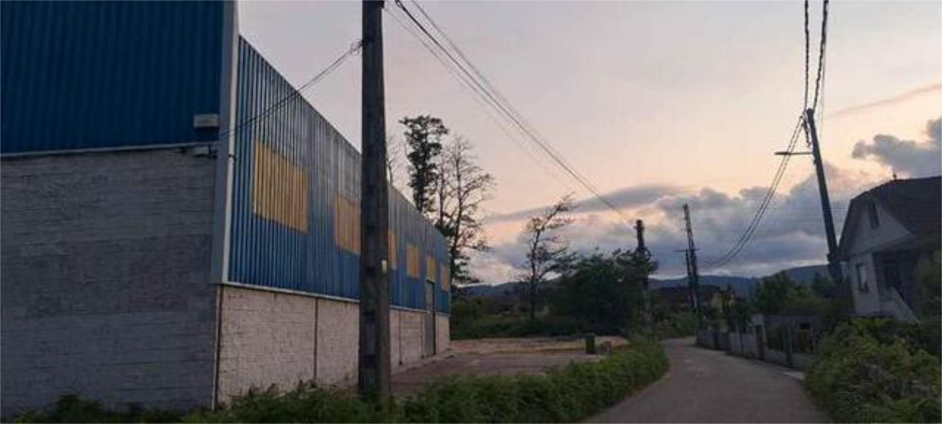 Vista exterior de Nau industrial de lloguer en Ponteareas