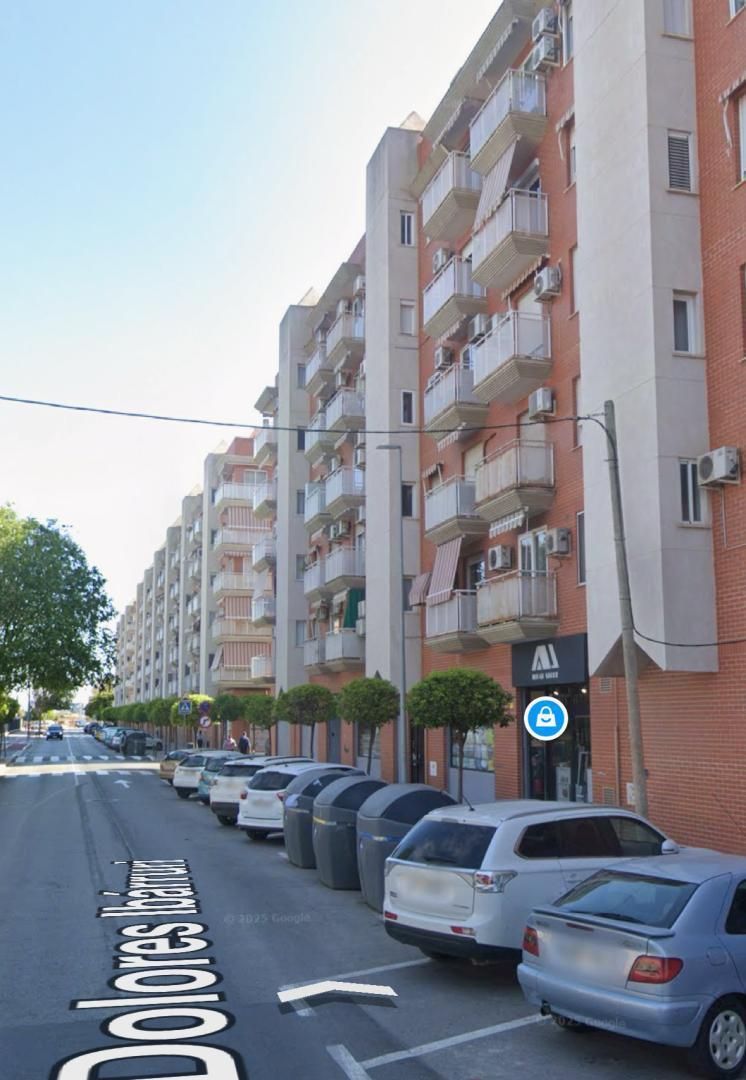 Flat to rent in Calle Dolores Ibárruri, 14, País Valencià