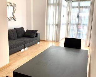 Sala d'estar de Pis de lloguer en  Palma de Mallorca amb Aire condicionat, Parquet i Terrassa
