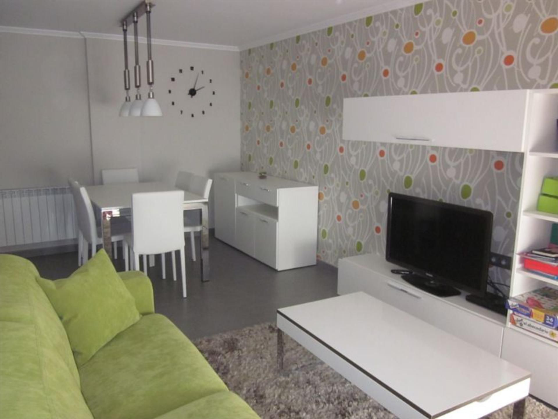 Living room of Flat to rent in Vilagarcía de Arousa  with Heating, Storage room and Furnished