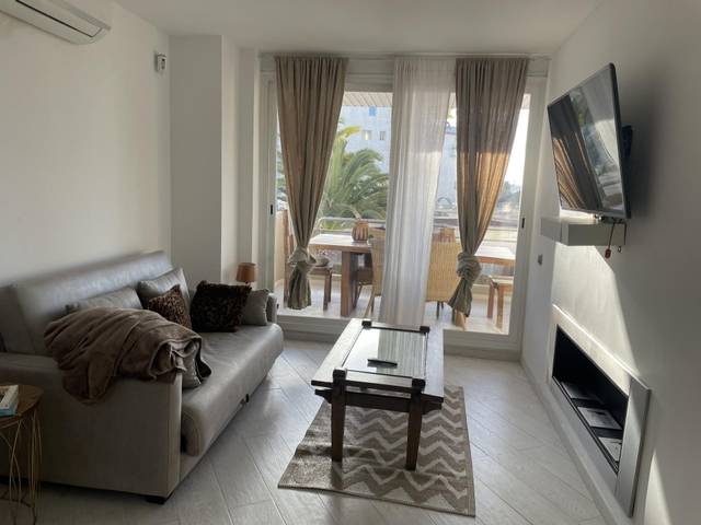 Piso en Venta en Passeig Joan Carles I, 0 en Marina Botafoc - Platja de Talamanca