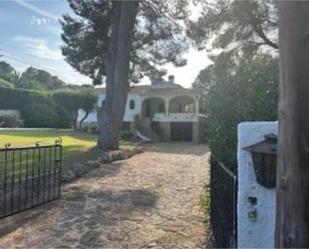 Vista exterior de Casa o xalet en venda en Jávea / Xàbia amb Terrassa, Piscina i Balcó