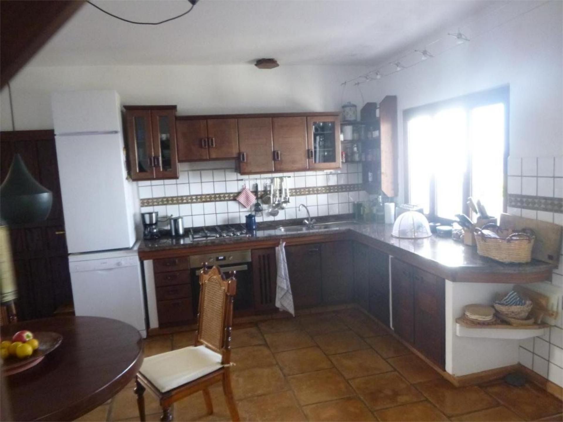 Cuina de Casa o xalet de lloguer en Valverde (Santa Cruz de Tenerife) amb Jardí privat, Parquet i Terrassa