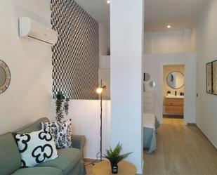 Sala d'estar de Pis de lloguer en  Granada Capital amb Aire condicionat i Moblat