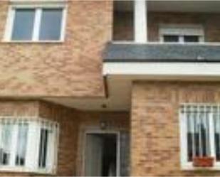Exterior view of House or chalet for sale in Valdemoro  with Air Conditioner, Heating and Private garden