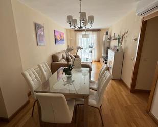 Dining room of Flat to rent in Salamanca Capital  with Air Conditioner, Heating and Storage room